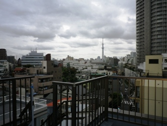 䕗EEE